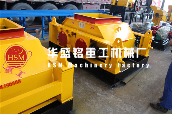 大型液壓對(duì)輥破碎機(jī)