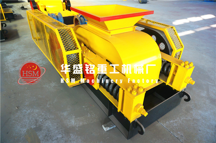 雙齒輥破碎機現場圖片