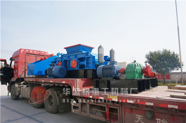 1212液壓對輥破碎機(jī)發(fā)貨西西藏普蘭縣